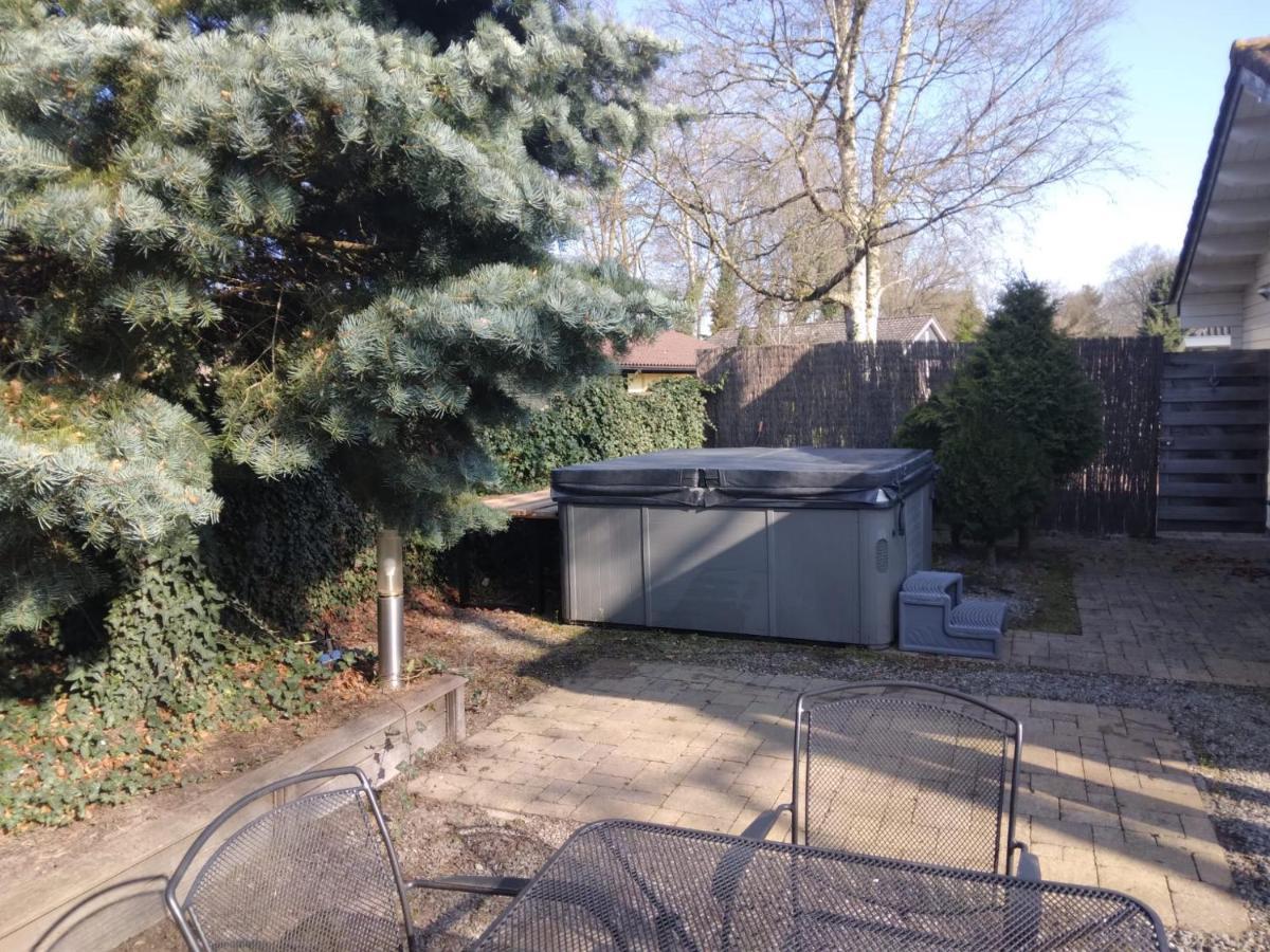 De Genten 2, Vakantiewoning Met Jacuzzi En Sauna 에르멜로 외부 사진